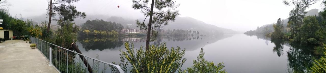 Casa Do Avo Xico - Geres Lake House - 10Pax Luaran gambar